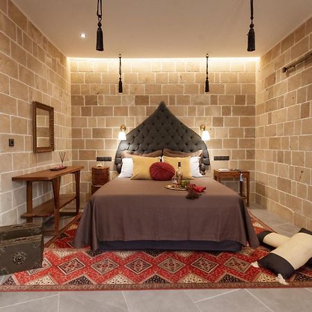 Utopia Luxury Suites - Old Town Rhodes City Екстер'єр фото