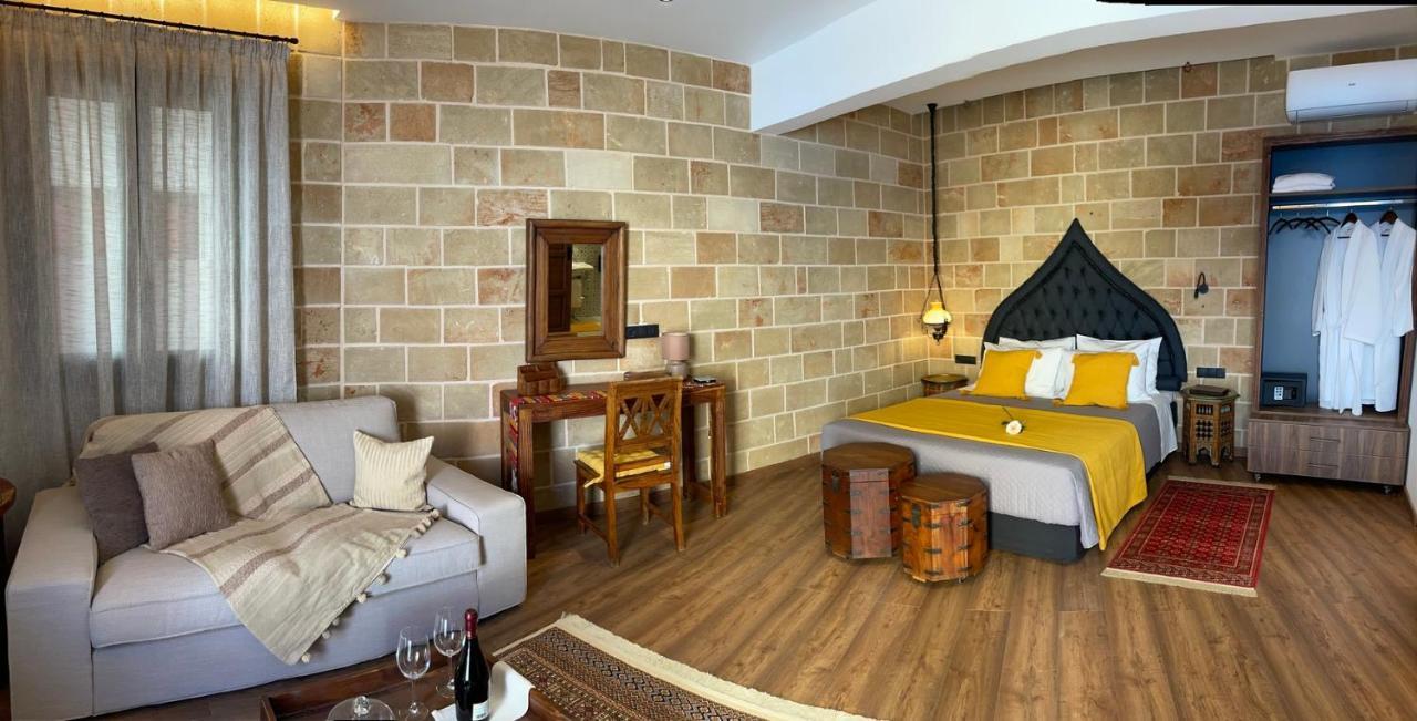 Utopia Luxury Suites - Old Town Rhodes City Екстер'єр фото
