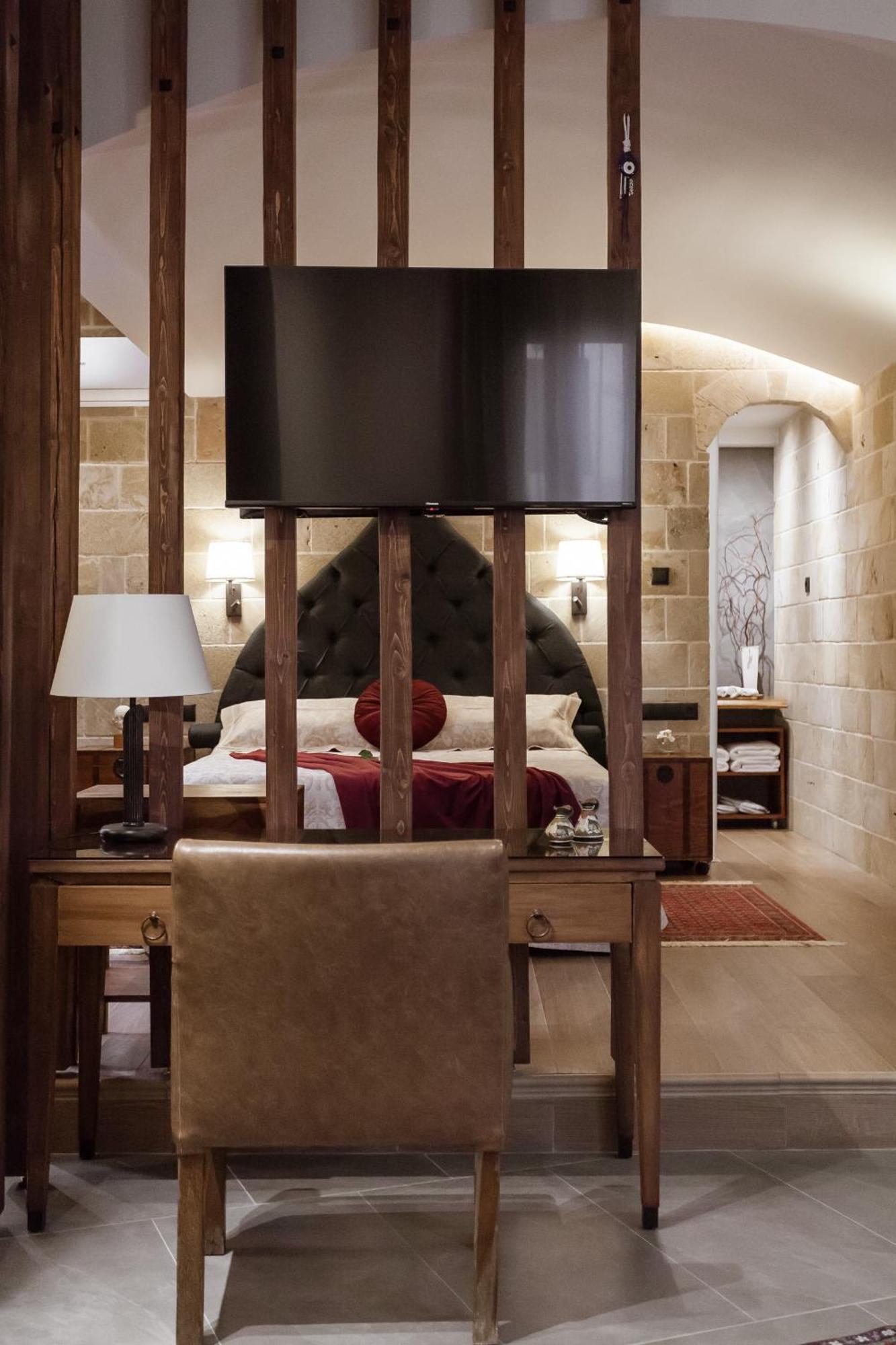 Utopia Luxury Suites - Old Town Rhodes City Екстер'єр фото