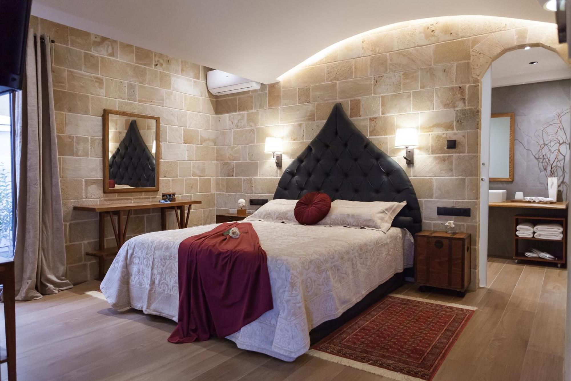 Utopia Luxury Suites - Old Town Rhodes City Екстер'єр фото