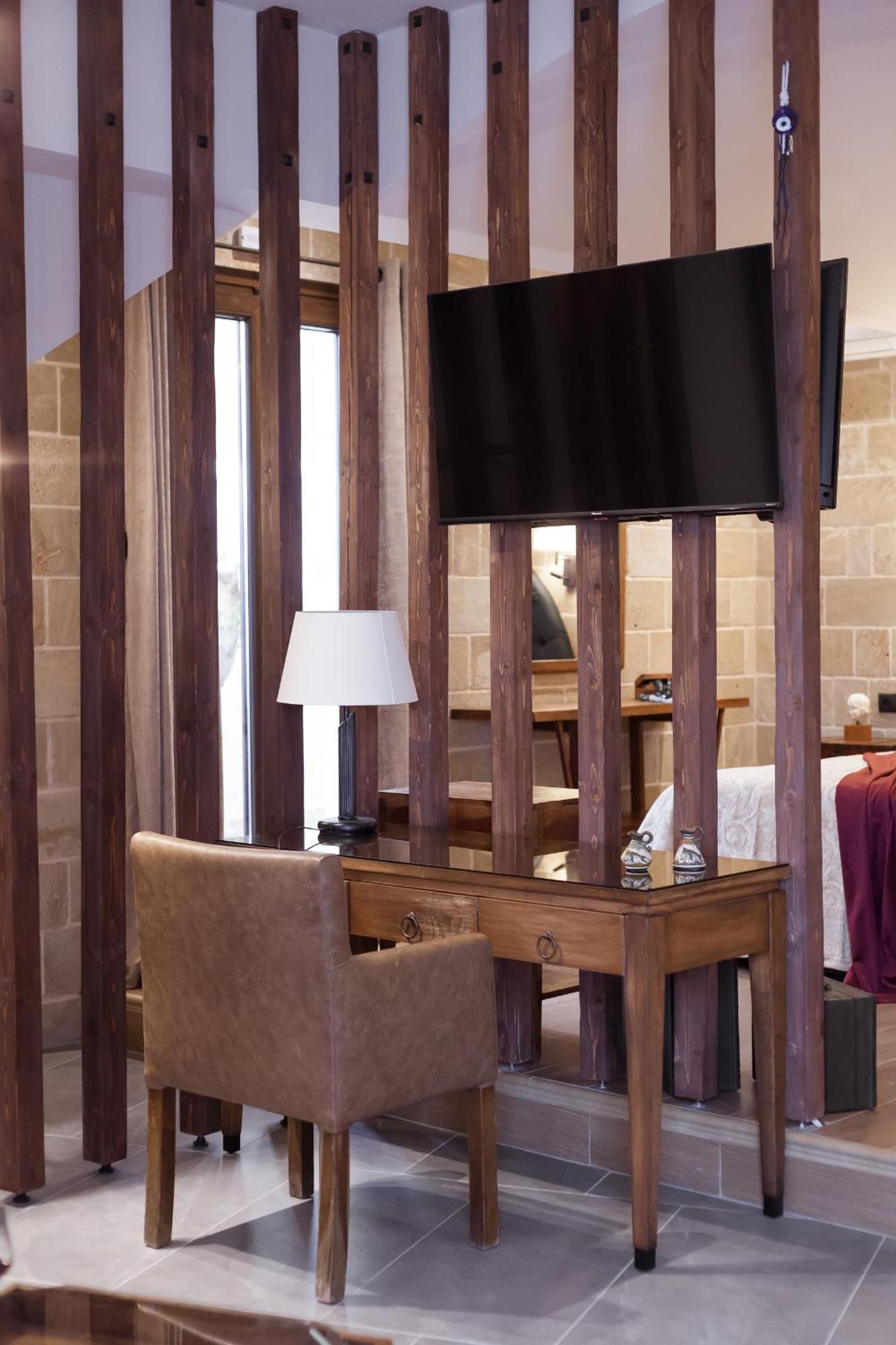 Utopia Luxury Suites - Old Town Rhodes City Екстер'єр фото