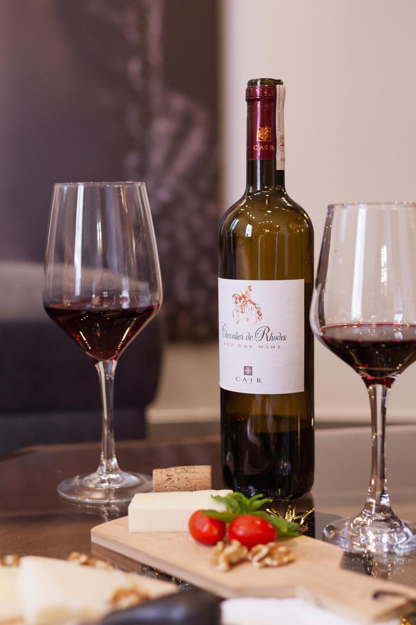 Utopia Luxury Suites - Old Town Rhodes City Екстер'єр фото
