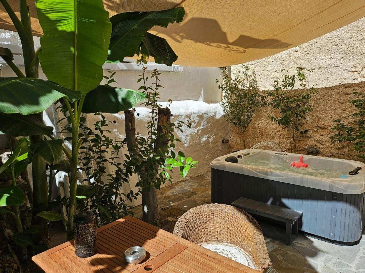 Utopia Luxury Suites - Old Town Rhodes City Екстер'єр фото