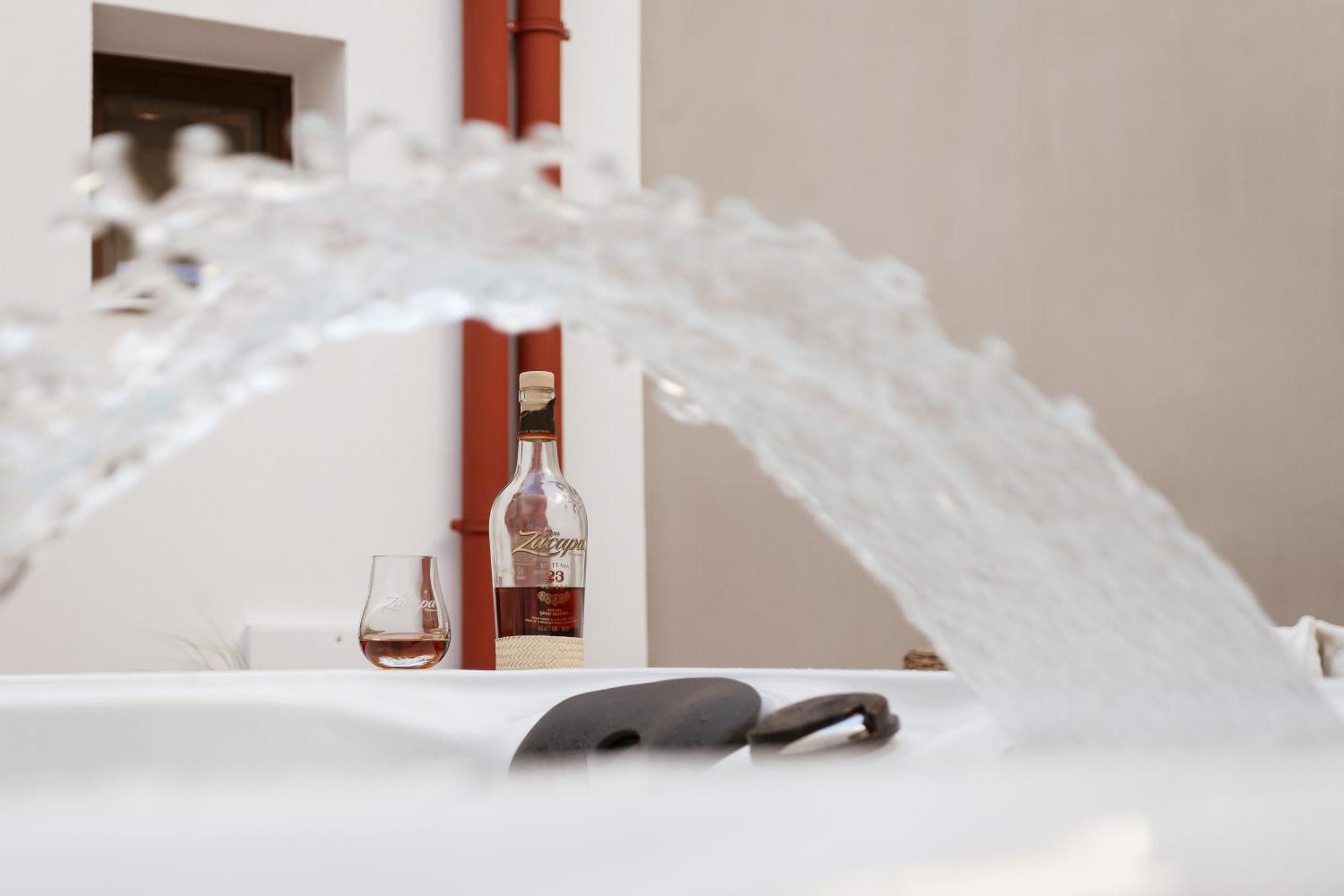 Utopia Luxury Suites - Old Town Rhodes City Екстер'єр фото