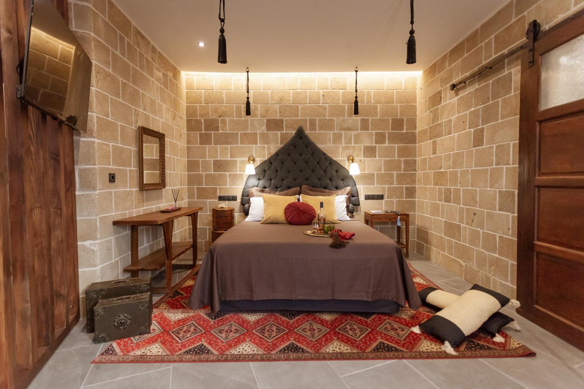 Utopia Luxury Suites - Old Town Rhodes City Екстер'єр фото